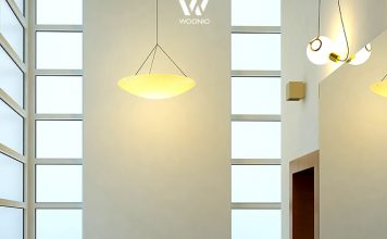 Milchglas ist bei Bädern ohne Fenster eine gute Möglichkeit Licht in den Raum zu bringen
