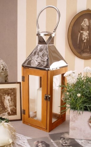 DEKORATIVE-GARTENLATERNE-IM-LANDHAUSSTIL-HOLZ-METALL-KLASSISCH-0 DEKORATIVE-GARTENLATERNE-IM-LANDHAUSSTIL-HOLZ-METALL-KLASSISCH-0