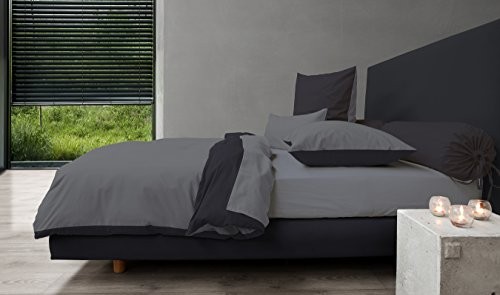 HnL-Royal-Cotton-Wende-Bettwsche-in-castle-grey-jet-black-135x200--80x80-cm-0 HnL-Royal-Cotton-Wende-Bettwsche-in-castle-grey-jet-black-135x200--80x80-cm-0