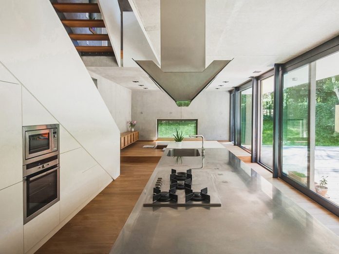 House-M-by-Peter-Ruge-Architekten-01