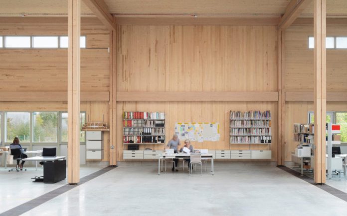 Vitsoe-Royal-Leamington-Spa-HQ-1-810x506