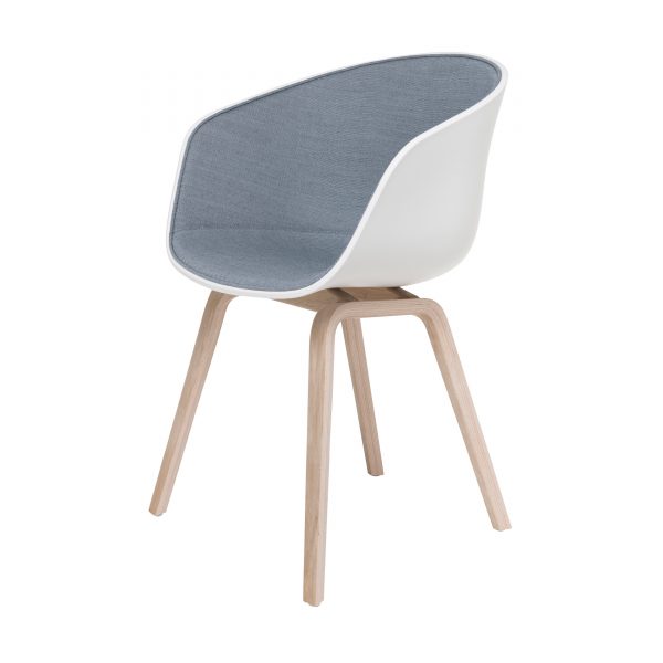 About A Chair AAC22 Spiegelpolster Stuhl lackiert matt cremeweiß About A Chair AAC22 Spiegelpolster Stuhl lackiert matt cremeweiß