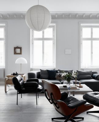 Calm Natural Palette With Great Design Classics