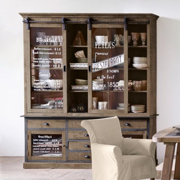 Schrank Peters´ antikbraun H/B/T ca. 220/188/45 cm Schrank Peters´ antikbraun H/B/T ca. 220/188/45 cm