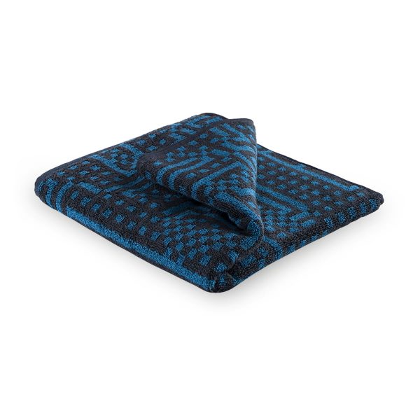 Zuzunaga - Route Black and Dark Blue Handtuch Zuzunaga - Route Black and Dark Blue Handtuch
