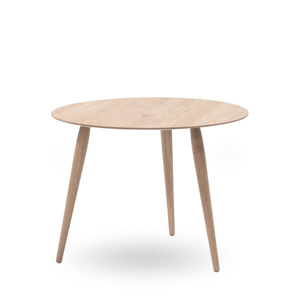 bruunmunch - Playround Beistelltisch Wood Ø 75 cm bruunmunch - Playround Beistelltisch Wood Ø 75 cm