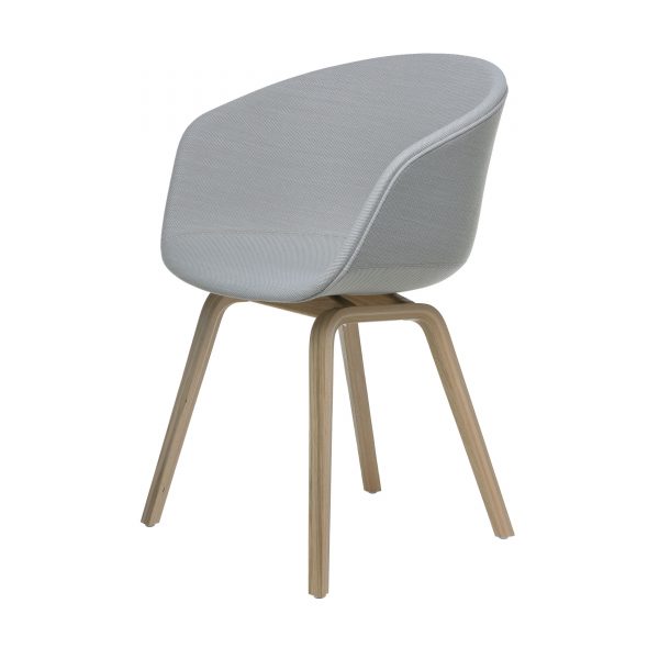 About a Chair AAC23 Polsterstuhl geseift beige About a Chair AAC23 Polsterstuhl geseift beige