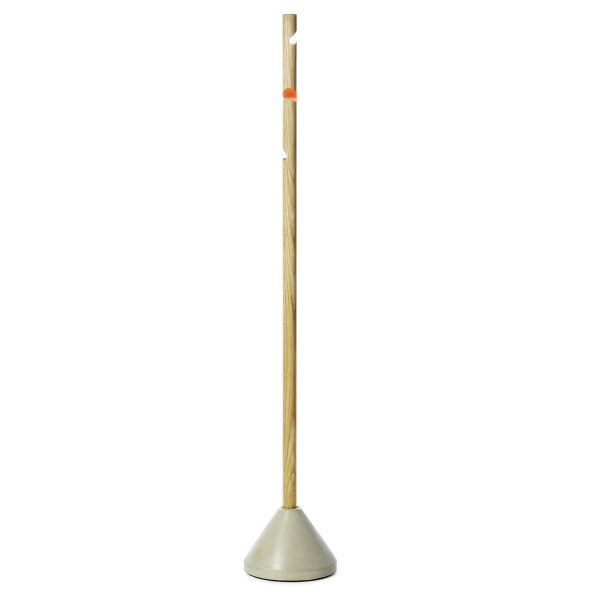 Auerberg - Garderobe ´´Diener´´Eiche geöltT:20 H:150 B:20 Auerberg - Garderobe ´´Diener´´Eiche geöltT:20 H:150 B:20