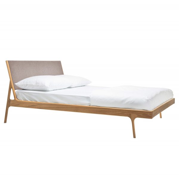 Bett Fawn I - Eiche massiv - 160 x 200cm - Eiche - Stoff Gaia Braun-Grau Bett Fawn I - Eiche massiv - 160 x 200cm - Eiche - Stoff Gaia Braun-Grau