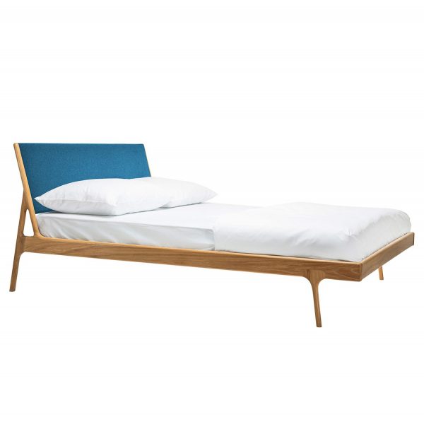 Bett Fawn I - Eiche massiv - 180 x 200cm - Eiche - Stoff Muya Petrol Bett Fawn I - Eiche massiv - 180 x 200cm - Eiche - Stoff Muya Petrol