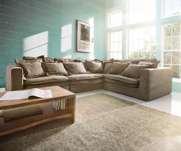 DELIFE Hussensofa Sharona 337x234 Braun mit Kissen und Armlehnen, Ecksofas DELIFE Hussensofa Sharona 337x234 Braun mit Kissen und Armlehnen, Ecksofas