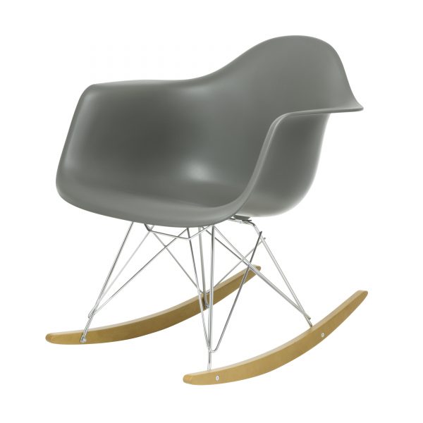 Eames Plastic Armchair RAR Schaukelstuhl basalt-chrom Eames Plastic Armchair RAR Schaukelstuhl basalt-chrom