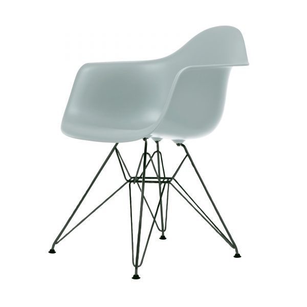 Eames Plastic Armchair Stuhl DAR mit Filzgleitern eisgrau-schwarz Eames Plastic Armchair Stuhl DAR mit Filzgleitern eisgrau-schwarz