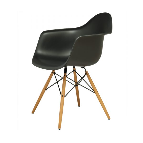 Eames Plastic Armchair Stuhl DAW mit Filzgleitern basic dark-Ahorn neue Maße Eames Plastic Armchair Stuhl DAW mit Filzgleitern basic dark-Ahorn neue Maße