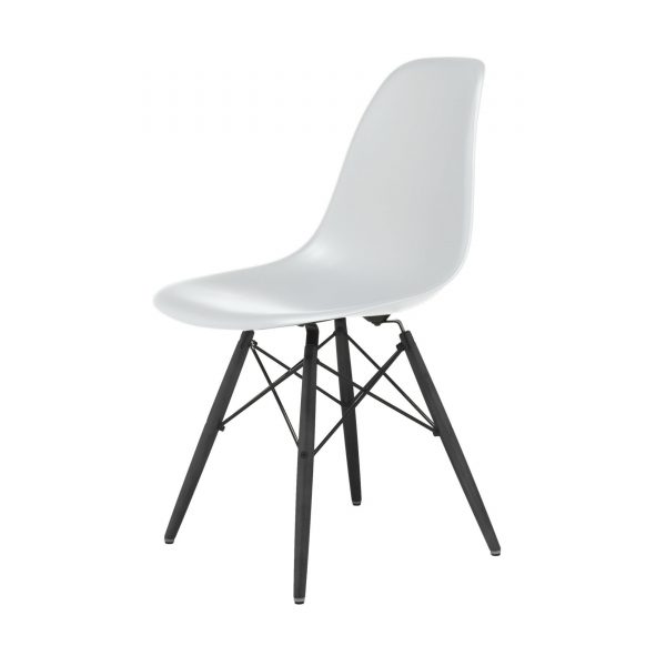 Eames Plastic Side Chair Stuhl DSW mit Filzgleitern weiß-Ahorn lackiert Eames Plastic Side Chair Stuhl DSW mit Filzgleitern weiß-Ahorn lackiert