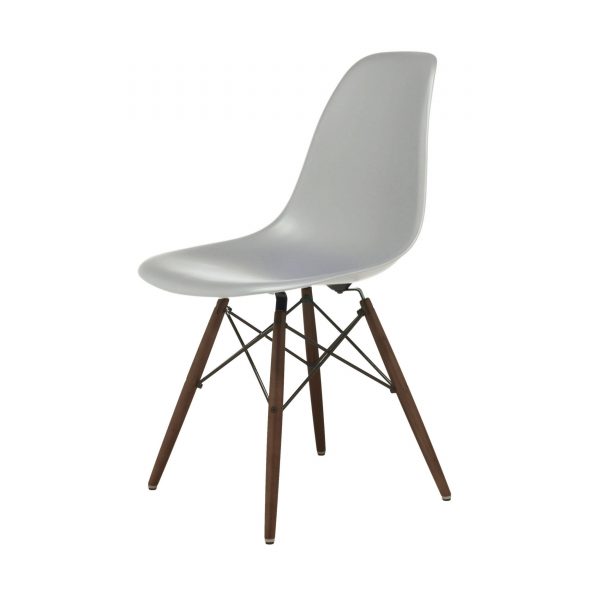 Eames Plastic Side Chair Stuhl DSW mit Kunststoffgleitern mauve grau-Ahorn gebeizt Eames Plastic Side Chair Stuhl DSW mit Kunststoffgleitern mauve grau-Ahorn gebeizt