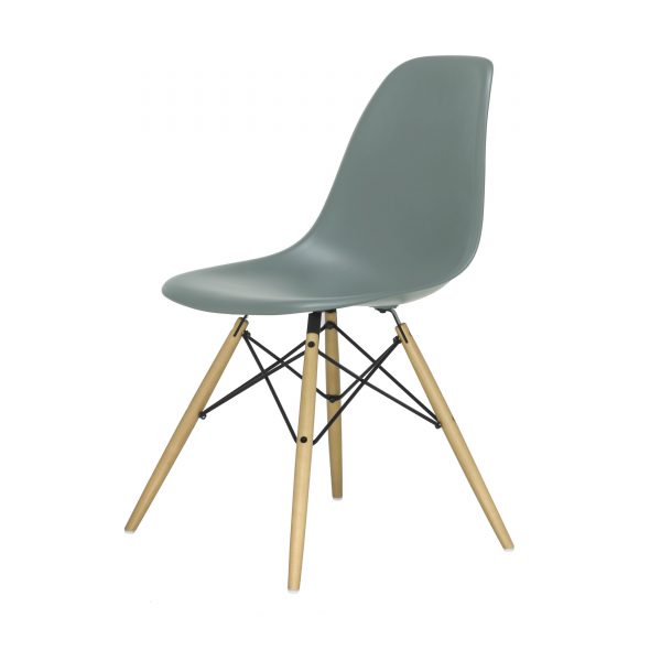 Eames Plastic Side Chair Stuhl DSW mit Kunststoffgleitern moosgrau-Ahorn Eames Plastic Side Chair Stuhl DSW mit Kunststoffgleitern moosgrau-Ahorn