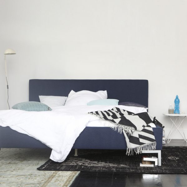 Kolpino Polsterbett 160 blau Kolpino Polsterbett 160 blau