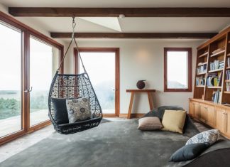 You Totally Need These Hanging Chairs and Swinging Beds In Your Life