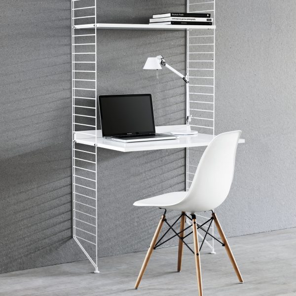 String System Regal mit Workstation String System Regal mit Workstation