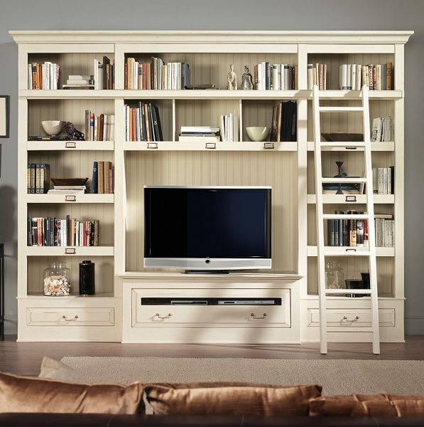 TV-Wand Azjana I - Pinie teilmassiv - Hellbeige - Mit Leiter TV-Wand Azjana I - Pinie teilmassiv - Hellbeige - Mit Leiter