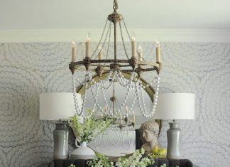 A Bolder Look for the Dining Room