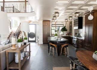 There’s a Right Way to Tour a Model Home (Here’s How)