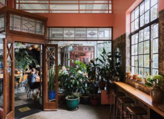 Auckland, New Zealand’s Lovely & Light-Filled Bestie Café