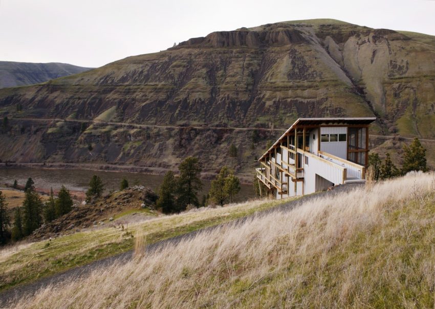 Canyon-House-05-850x604