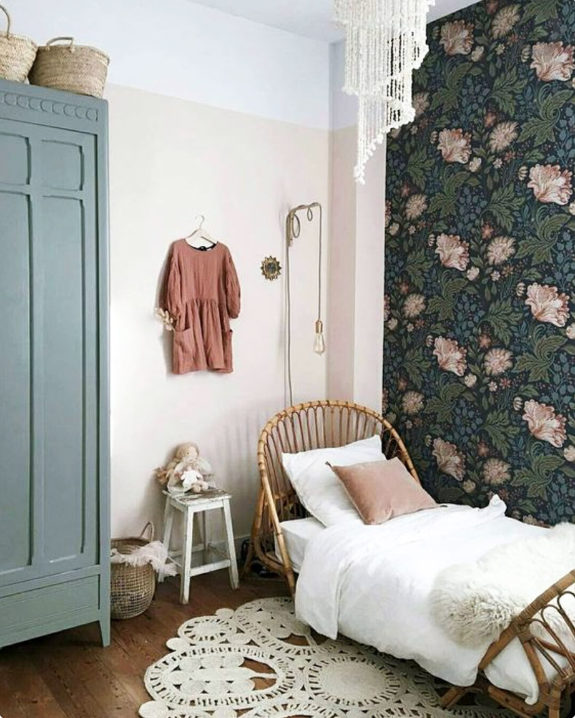 bed8-575x718