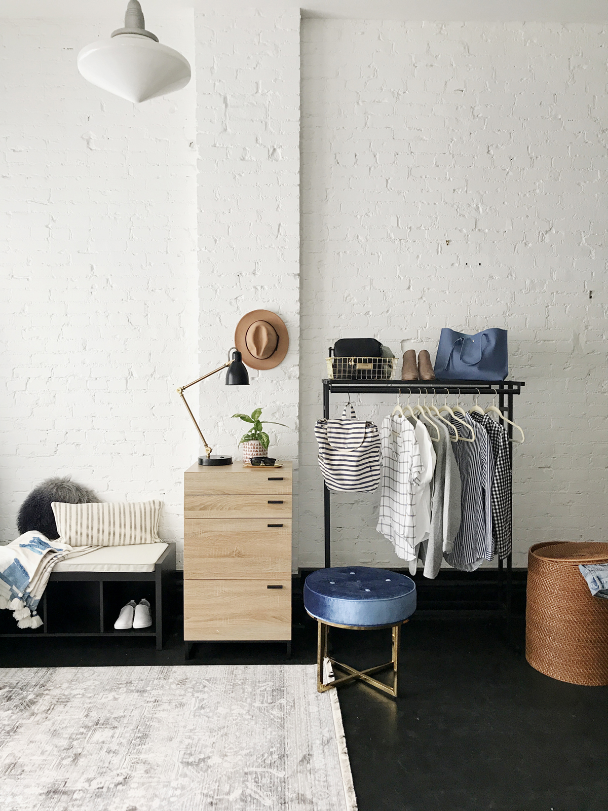 closet-styling-by-cassandra-lavalle-for-amazon-coco-kelley