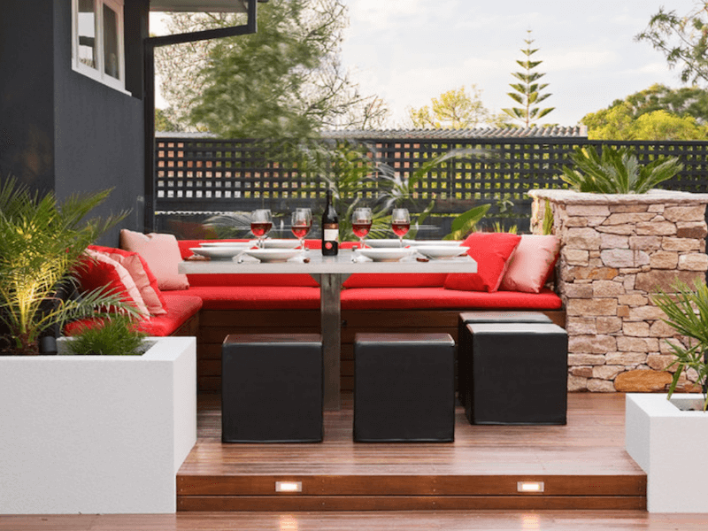 outdoor-entertaining-tips