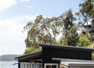 Dreamy Holiday Lets: A Cosy Waterside Eco Cabin In Australia