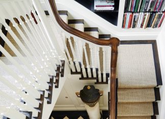 If It’s Good Enough for Versailles… Black & White Checkerboard Floors