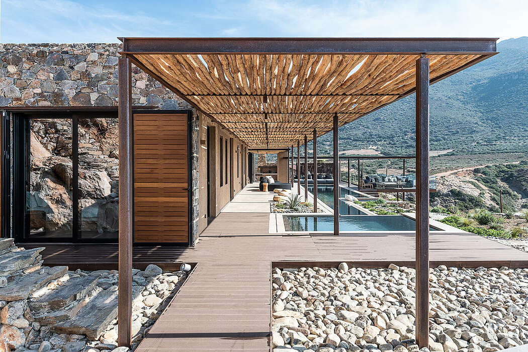 001-vacation-house-paly-architects-1050x700
