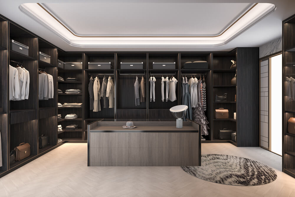 Walk-in-Closets-Wood
