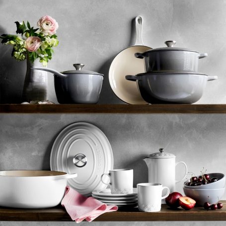 le-creuset-signature-cast-iron-round-dutch-oven-2-3-4-qt-o-455x455