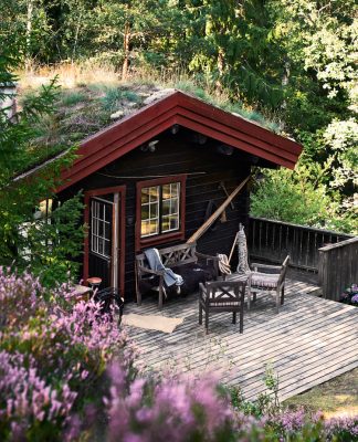 An Idyllic Swedish Hide-away On the Island of Dalarö