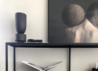 A new vase at home | Studio Piet Boon for Serax
