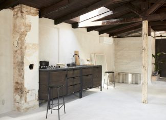 A raw and minimal home by Michael Falgren | frama stories