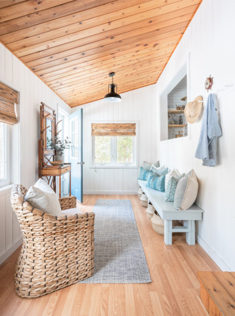 TiffanyLeighDesign_TorontoInteriorDesigner_BeachHouseFoyer-480x645