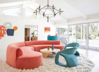 A Mid-Century Wexler Is Transformed With Vibrant Colors and Bold Patterns
