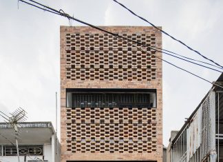 P House by T H I A Architecture