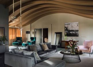 The Charm of the Seventies by Pelizzari Studio