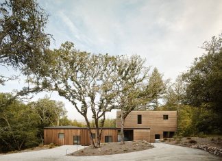 Valley of the Moon Retreat by Butler Armsden Architects