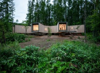 House in the Forest by Florian Busch Architects