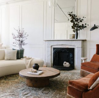 Newport Meets Paris in This Jaw-Dropping Home