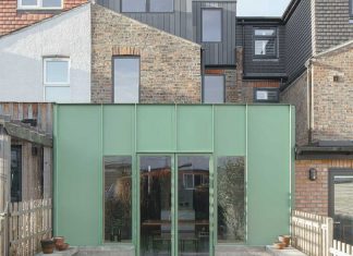 DEDRAFT Adds a Green Extension To Renovated London Home