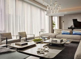 Manhattan Loft by Smiros & Smiros