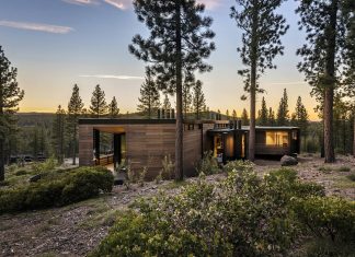 Viewfinder House by Faulkner Architects